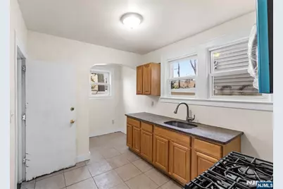 24-26 Irving Avenue, Newark, NJ 07112 - Photo 42