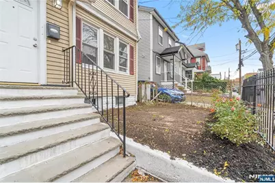 24-26 Irving Avenue, Newark, NJ 07112 - Photo 10