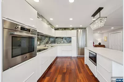 1 Claridge Drive 104 #104, Verona, NJ 07044 - Photo 6