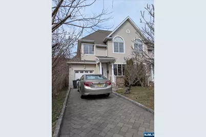 2471 7th Street, Fort Lee, NJ 07024 - Photo 2