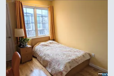 2471 7th Street, Fort Lee, NJ 07024 - Photo 14