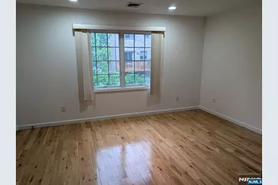 2471 7th Street, Fort Lee, NJ 07024 - Photo 6