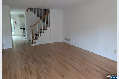 2471 7th Street, Fort Lee, NJ 07024 - Photo 4