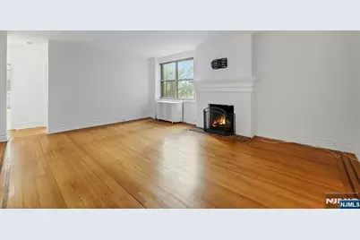 100 E Palisade Avenue A24 #A24, Englewood, NJ 07631 - Photo 2