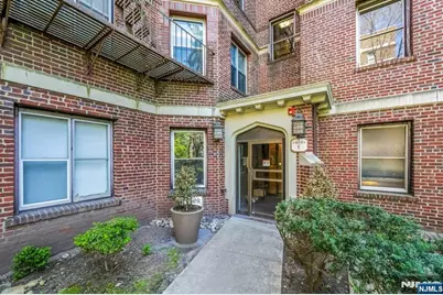 100 E Palisade Avenue A24 #A24, Englewood, NJ 07631 - Photo 16