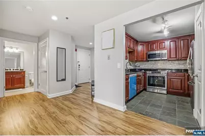 5114 City Place, Edgewater, NJ 07020 - Photo 8