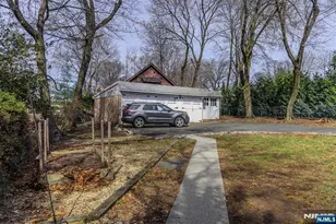 222 Claremont Ave, Verona, NJ 07044 - Photo 10