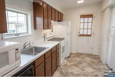 222 Claremont Avenue, Verona, NJ 07044 - Photo 18