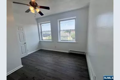 542 Valley Brook Avenue 3 #3, Lyndhurst Township, NJ 07071 - Photo 8