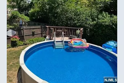 121 Pine Avenue, New Milford, NJ 07646 - Photo 30