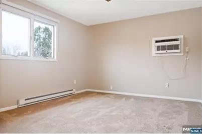 121 Pine Avenue, New Milford, NJ 07646 - Photo 18