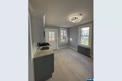1920 Wood Avenue, Linden, NJ 07036 - Photo 22