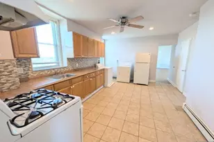239-241 Union Blvd 3, Totowa, NJ 07512 - Photo 6