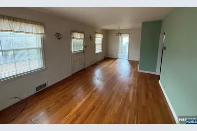 145 Beech Street, Belleville, NJ 07109 - Photo 2
