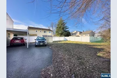 203 Snedeker Place, Northvale, NJ 07647 - Photo 2