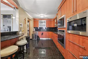 1512 Palisade Ave 17A, Fort Lee, NJ 07024 - Photo 8