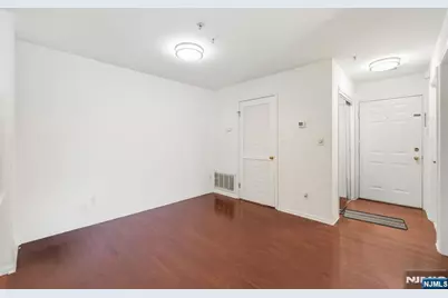 1131 Waterford Drive, Edison, NJ 08817 - Photo 18