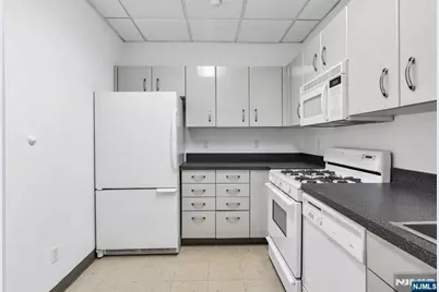 309 Argyle Place, Kearny, NJ 07032 - Photo 28