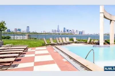 100-81 Shearwater, Jersey City, NJ 07305 - Photo 22