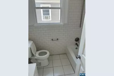 1 Mount Vernon Avenue 2 #2, Bloomfield, NJ 07003 - Photo 6