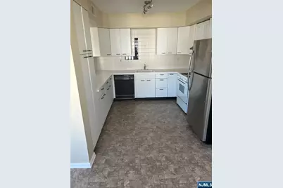 1 Mount Vernon Avenue 2 #2, Bloomfield, NJ 07003 - Photo 2