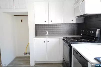 83 Roosevelt Avenue, Butler, NJ 07405 - Photo 16