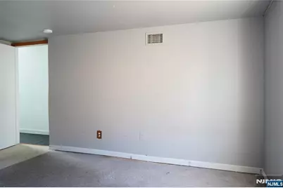 83 Roosevelt Avenue, Butler, NJ 07405 - Photo 14