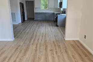 285 W Palisade Ave, Englewood, NJ 07631 - Photo 8