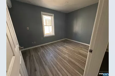 282 Harding Avenue 1st Floor #1st floor, Teaneck Township, NJ 07666 - Photo 12