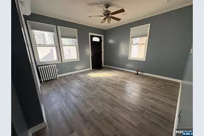 282 Harding Avenue 1st Floor #1st floor, Teaneck Township, NJ 07666 - Photo 10