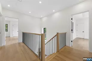1 Bancroft Pl, Cresskill, NJ 07626 - Photo 22
