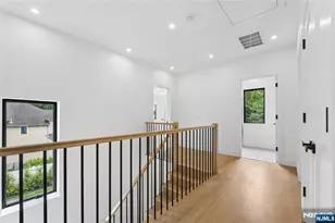 1 Bancroft Pl, Cresskill, NJ 07626 - Photo 34