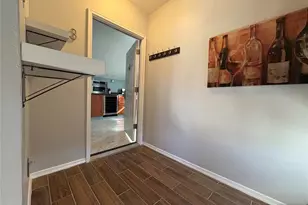 282 Harding Ave 2nd Floor, Teaneck Township, NJ 07666 - Photo 6