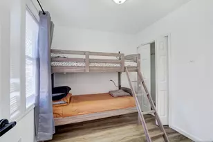 76 Amherst St, East Orange, NJ 07018 - Photo 8