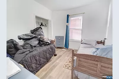 76 Amherst Street, East Orange, NJ 07018 - Photo 6