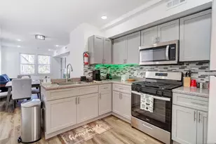 76 Amherst St, East Orange, NJ 07018 - Photo 16