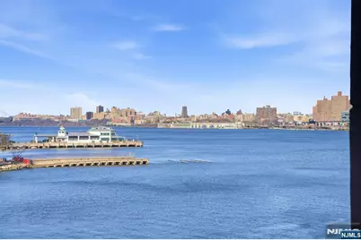 308 Nelson Court, Edgewater, NJ 07020 - Photo 30