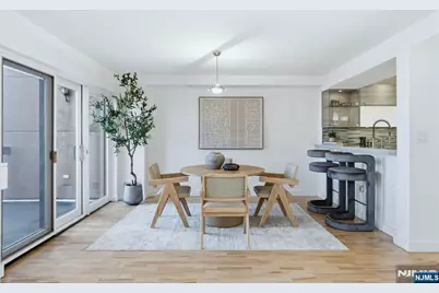 308 Nelson Court, Edgewater, NJ 07020 - Photo 8