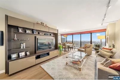 277 Prospect Avenue 14B #14B, Hackensack, NJ 07601 - Photo 1