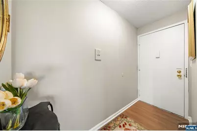 277 Prospect Avenue 14B #14B, Hackensack, NJ 07601 - Photo 2