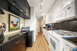 277 Prospect Ave 14B, Hackensack, NJ 07601 - Photo 8