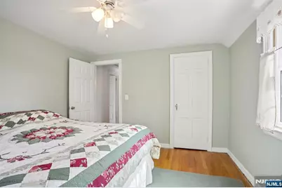 6 S Garden Court, Garfield, NJ 07026 - Photo 24