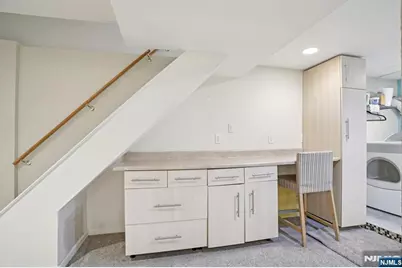 6 S Garden Court, Garfield, NJ 07026 - Photo 34