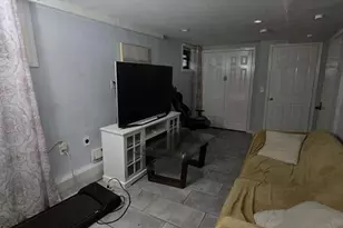 1052 Grove St, Irvington, NJ 07111 - Photo 16