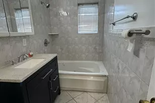 1001 Unico Unicorn, Clifton, NJ 07011 - Photo 8