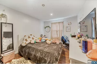 13 Allen Street 13 #13, Passaic, NJ 07055 - Photo 4