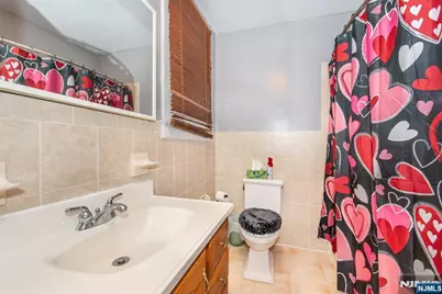 63 Mission Street, Montclair, NJ 07042 - Photo 18