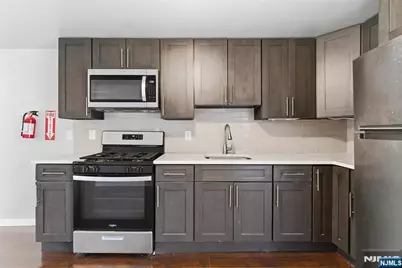 59-61 Farley Avenue 3 #3, Newark, NJ 07108 - Photo 8