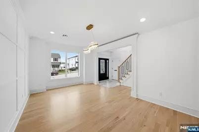 110 Platt Avenue, Saddle Brook Township, NJ 07663 - Photo 6