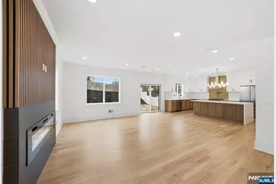 110 Platt Avenue, Saddle Brook Township, NJ 07663 - Photo 20